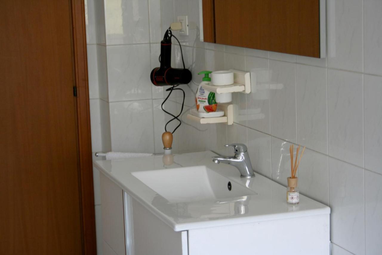 2 Bedrooms Appartement At Pescara 300 M Away From The Beach With Balcony And Wifi מראה חיצוני תמונה