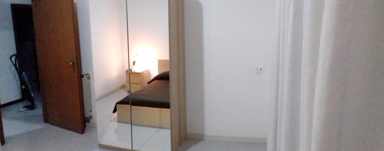 2 Bedrooms Appartement At Pescara 300 M Away From The Beach With Balcony And Wifi מראה חיצוני תמונה
