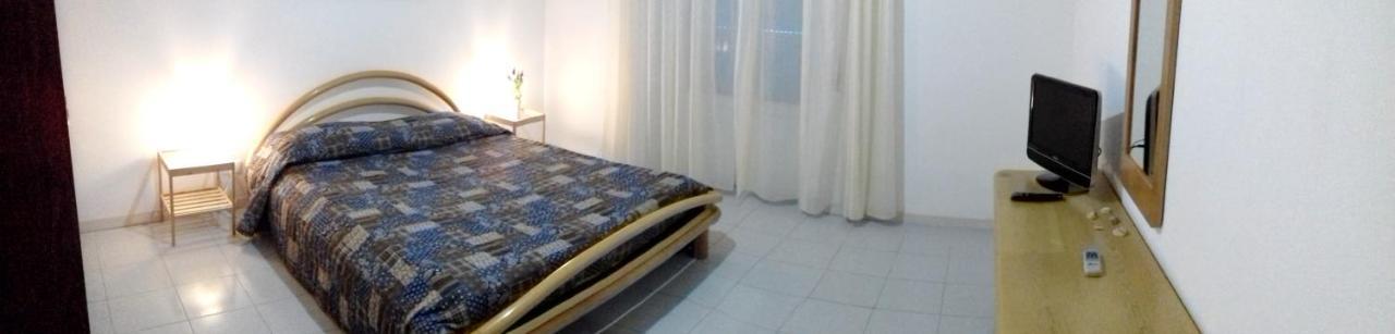 2 Bedrooms Appartement At Pescara 300 M Away From The Beach With Balcony And Wifi מראה חיצוני תמונה