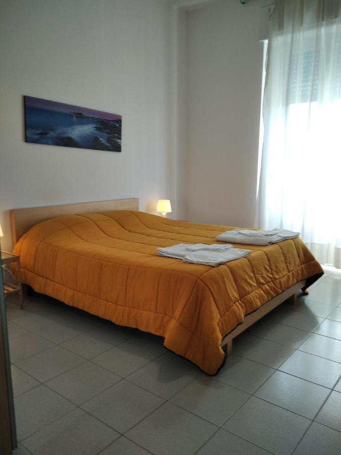2 Bedrooms Appartement At Pescara 300 M Away From The Beach With Balcony And Wifi מראה חיצוני תמונה
